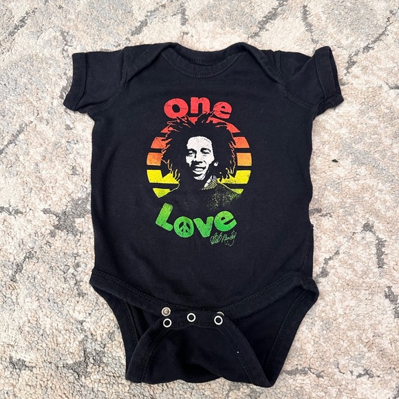 Bob Marley baby onesie 🪇 - Picture 1 of 2
